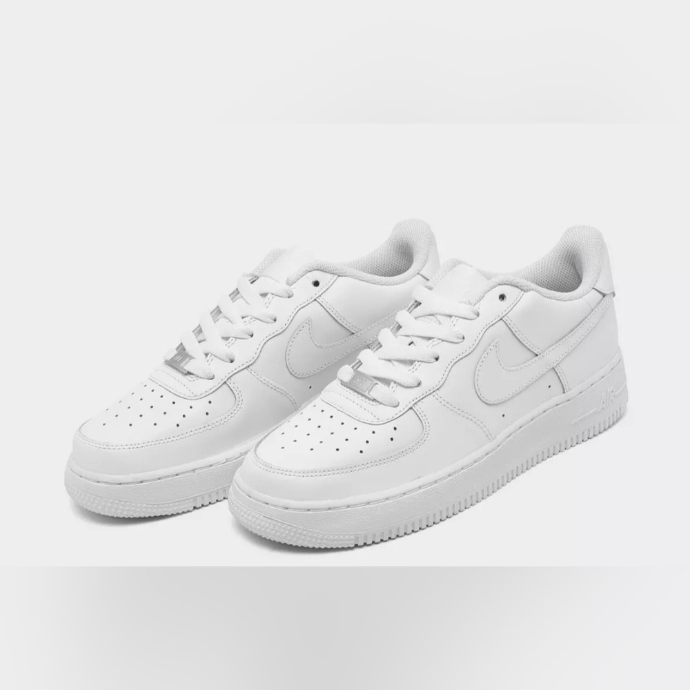 Nike Air Force 1 Low Casual White Shoes, Y7 Women 8.5 Men 7 - Picture 12 of 12